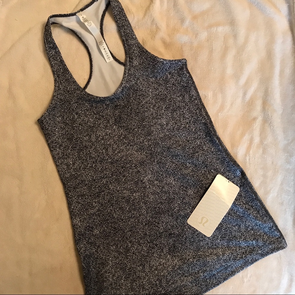 ✨Lululemon✨ cool racerback tank size 8